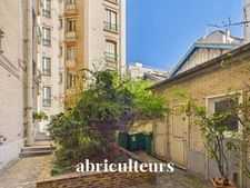 4 pièces au calme sur cour arborée – Charme de l’ancien – Paris 15e Convention – 72 m²