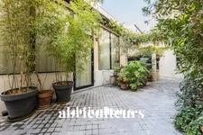 PARIS 12 / QUARTIER QUINZE-VINGTS - LOCAL COMMERCIAL - 70 M2 - 610.000 €