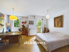 Rare - Maison de Ville en Copropriété avec Jardin au Centre-Ville de Clamart