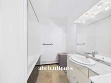 Appartement traversant de 76 m² avec 2 balcons<span></span>Châtillon