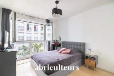 Appartement familial 5 pièces / 4 chambres de 134 m² avec balcon-loggia à Issy-les-Moulineaux