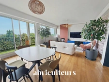 Appartement familial 109 m² – Dernier étage – Balcon-Terrasse – Vue dégagée - Garches