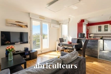 Dernier étage avec extérieur – Appartement modulable  - ISSY-LES-MOULINEAUX