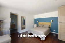 CHATILLON / QUARTIER LASEGUE-ROISSYS, LIMITE CLAMART- MAISON<span></span>6 PIECES<span></span>4 CHAMBRES<span></span>155 M2<span></span>TERRAIN 274 M2<span></span>990.000 €