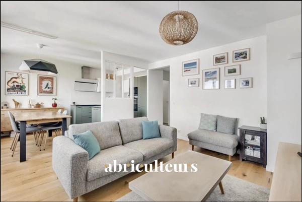 APPARTEMENT LUMINEUX DE 71M² VENDU À VANVES (92170)