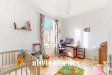 CHAVILLE / QUARTIER CHAVILLE VELIZY<span></span>MAISON EN COPROPRIETE<span></span>4 PIECES<span></span>3 CHAMBRES<span></span>78 M2<span></span>JARDIN 90 M2<span></span>612.000 €