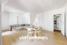 PARIS 1 / QUARTIER LES HALLES<span></span>APPARTEMENT<span></span>2 PIECES<span></span>54 M2<span></span>698.000 €