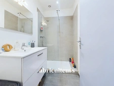 Charmant 3 Pièces au pied de la rue du Commerce et de la Motte-Picquet Grenelle – PARIS 15