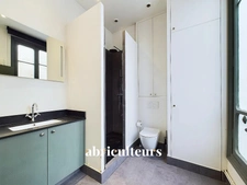 TRES BEL APPARTEMENT DE CHARME – 71 M2 – 2 PIECES – PARIS 9