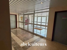 Appartement 4 pièces de 88 m² à Issy-les-Moulineaux – quartier Saint-Étienne / Mairie