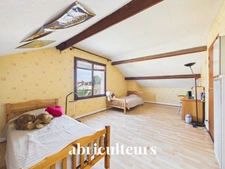 Clamart : Maison familiale lumineuse, 4 chambres, jardin, dépendance et fort potentiel