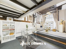 Atypique<span></span>Appartement 2 Pièces<span></span>61m²<span></span>Paris 5e (Contrescarpe)