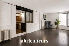 Maison individuelle atypique avec jardin et studio indépendant – Garches
