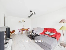 Appartement traversant de 76 m² avec 2 balcons<span></span>Châtillon