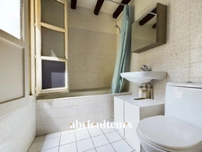 Studio avec poutres apparentes<span></span>Paris 6