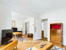 Appartement 3 pièces avec balcon<span></span>Paris 15ᵉ, Quartier Convention