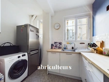 Charmant 3 Pièces au pied de la rue du Commerce et de la Motte-Picquet Grenelle – PARIS 15