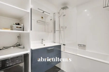 Appartement 3 Pièces avec balcon - 69m² - Issy-les-Moulineaux