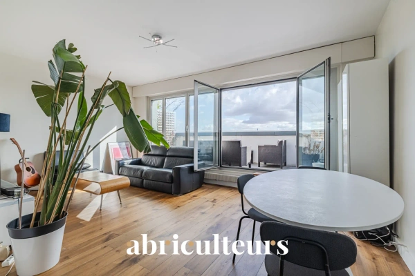 3 pièces avec vue Paris/Défense, dernier étage<span></span>Boulogne Billancourt