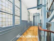 Vaste appartement de charme,  Élégance parisienne – 130 m², 5 pièces - Paris 10 (Porte Saint-Denis)