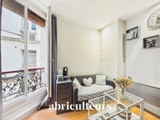 Studio au calme absolu, à deux pas de la rue Cler<span></span>PARIS 7
