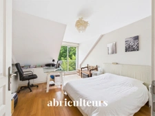 Magnifique maison contemporaine avec jardin paysager et piscine - L'ETANG-LA-VILLE