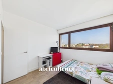 STUDIO LUMINEUX VUE DEGAGEE<span></span>RESIDENCE DE STANDING A POISSY