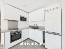 Appartement T3 avec Balcon<span></span>54m²<span></span>Garches