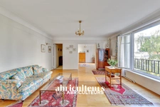 APPARTEMENT<span></span>3 PIECES<span></span>2 CHAMBRES<span></span>76 m2<span></span>PARIS 15ème / QUARTIER NECKER<span></span>CAMBRONNE<span></span>LECOURBE