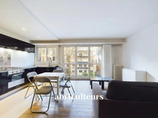 APPARTEMENT LUMINEUX A DEUX PAS DE LAMARCK-CAULAINCOURT - PARIS 18