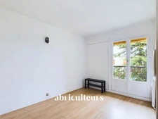 Appartement lumineux de 3 pièces de 69m² – Centre-ville de Plaisir