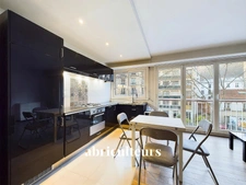 APPARTEMENT LUMINEUX A DEUX PAS DE LAMARCK-CAULAINCOURT - PARIS 18