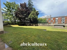 Appartement 4 pièces de 88 m² à Issy-les-Moulineaux – quartier Saint-Étienne / Mairie