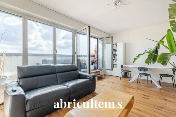 3 pièces avec vue Paris/Défense, dernier étage<span></span>Boulogne Billancourt