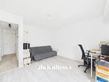 Appartement traversant de 76 m² avec 2 balcons<span></span>Châtillon