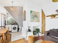 Dernier étage - Appartement 2 pièces avec balcons - Paris 20