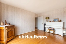 PARIS 11 / QUARTIER ROQUETTE - APPARTEMENT AVEC TERRASSE - 2 PIECES - 1 CHAMBRE - 49 M2 - 632.400 €