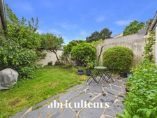 A Nantes, charmante maison de plain pied, 3 chambres avec petit  jardin