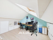 Charmante maison des années 50, 4 chambres avec jardin