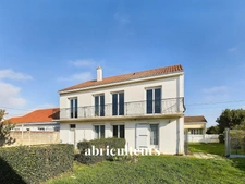 Grande maison familiale de 143 m2 sur 2 niveaux<span></span>5 chambres<span></span>Bouguenais, proche Neustrie