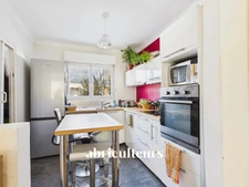 Charmante maison des années 50, 4 chambres avec jardin