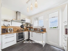 Très Joli T4 rénové  avec balcon NANTES ZOLA