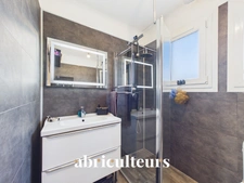 Aux portes de Nantes,  belle Nantaise  bien rénovée de 148 m2