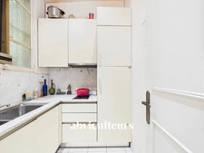 Appartement coup de coeur sur cour -jardin privative -Paris 7ème