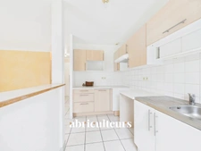 A Bouguenais, maison  4 pièces de plain pied avec jardin et garage