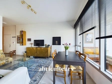 Bel appartement 3P de 66 m2 - lumineux avec grand balcon  - Ile de Nantes