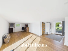 Aux portes de Nantes,  belle Nantaise  bien rénovée de 148 m2