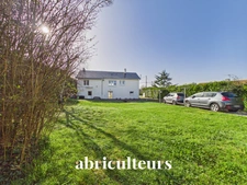 Aux portes de Nantes,  belle Nantaise  bien rénovée de 148 m2