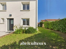 Aux Sorinières, Belle maison familiale plus studio possible