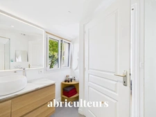 Aux Sorinières, Belle maison familiale plus studio possible